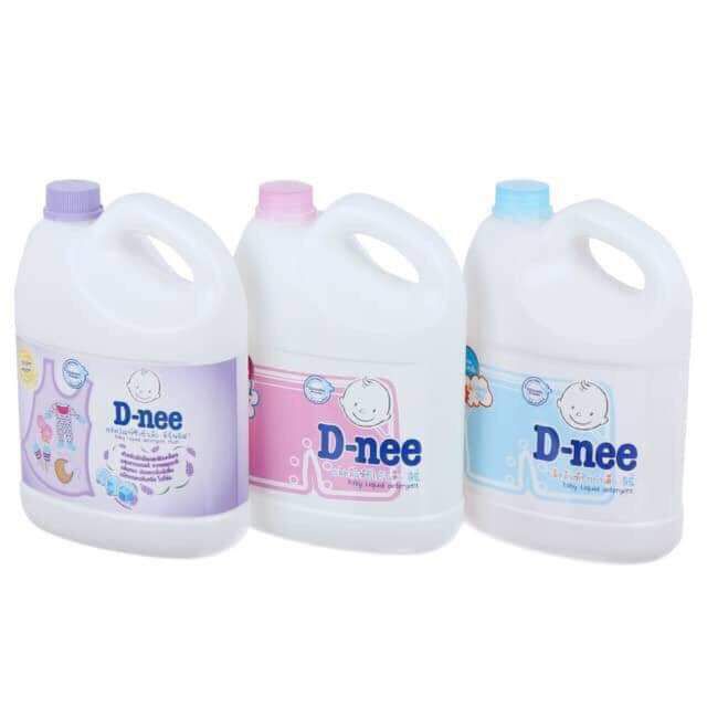 Nước giặt xả quần áo em bé D-Nee 3000ML