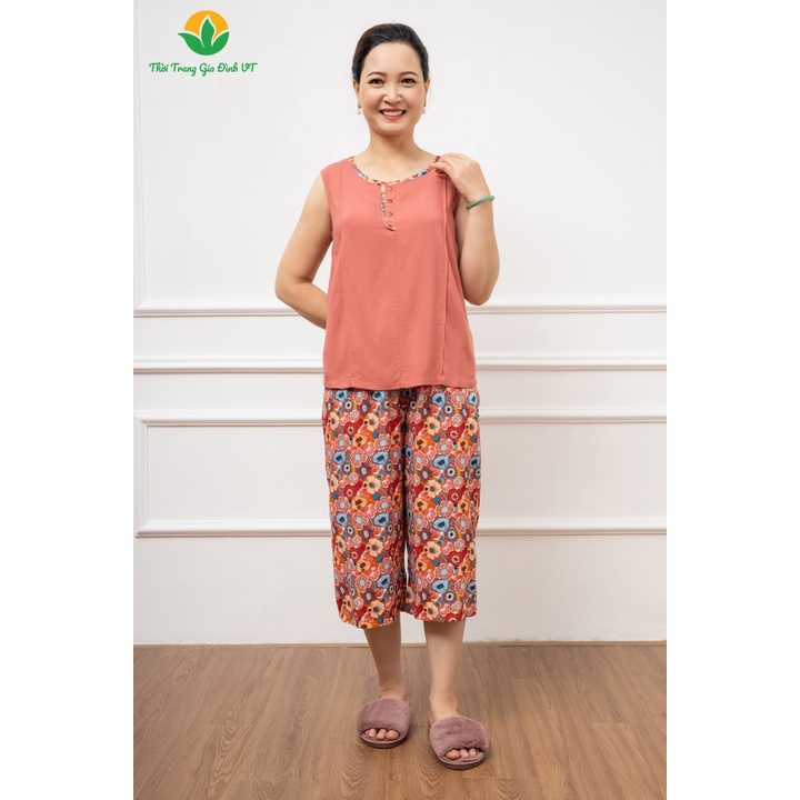 Bộ lanh Việt Thắng quần lửng áo sát nách trung niên phối áo trơn quần họa tiết B05.2208