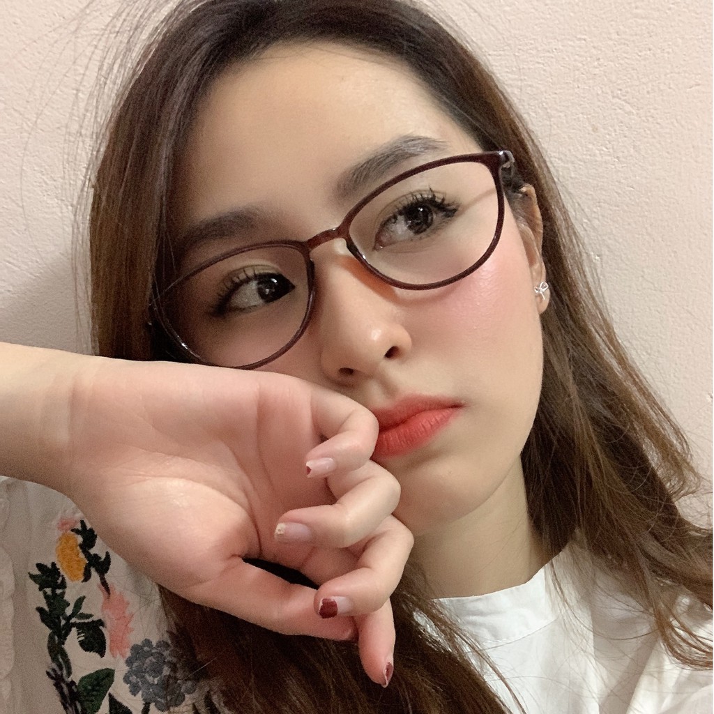 Gọng kính mắt mèo cao cấp Lilyeyewear thời trang chất liệu Ultem 2209 | BigBuy360 - bigbuy360.vn