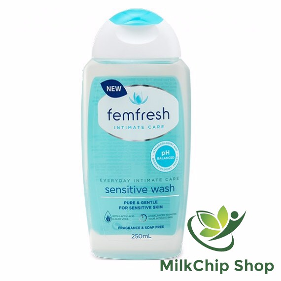 Dung dịch vệ sinh phụ nữ cho da nhạy cảm Femfresh intimate Care 250ml M003