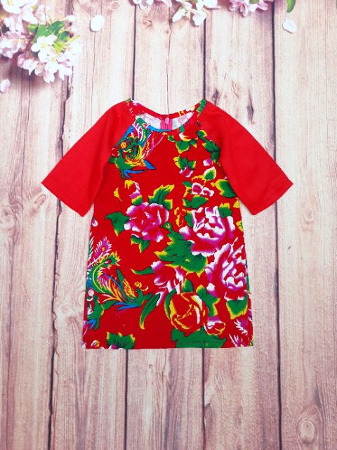 Áo dài con công đỏ bé gái