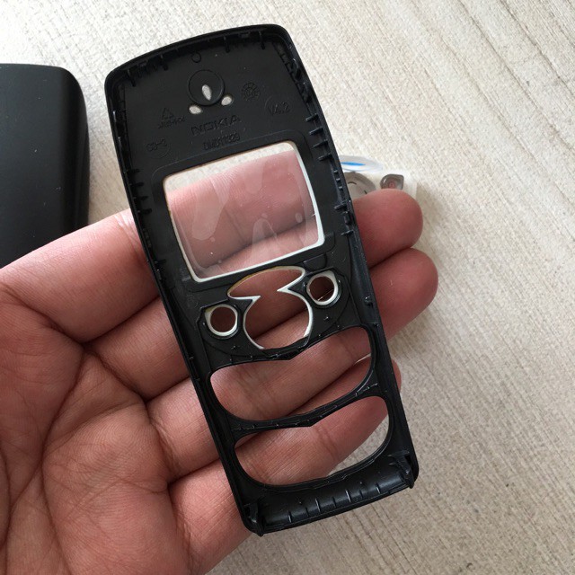 Bộ vỏ điện thoại cổ Nokia 2300. | BigBuy360 - bigbuy360.vn