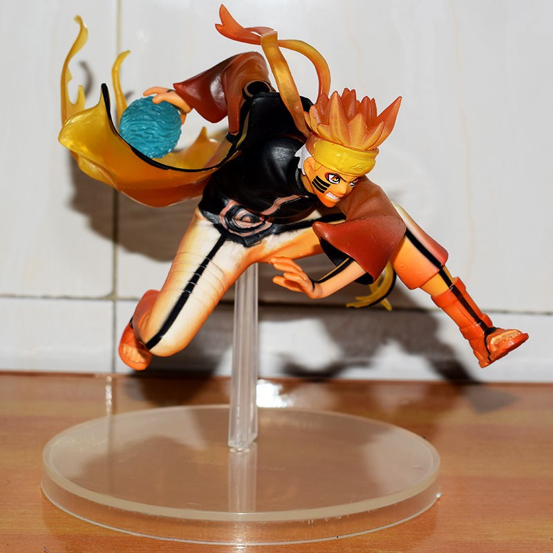 ♙Mô hình tự làm bằng tay trong nhà Naruto... giữa các cột trụ của hàng ngàn bàn để trang trí cánh cửa có tay.