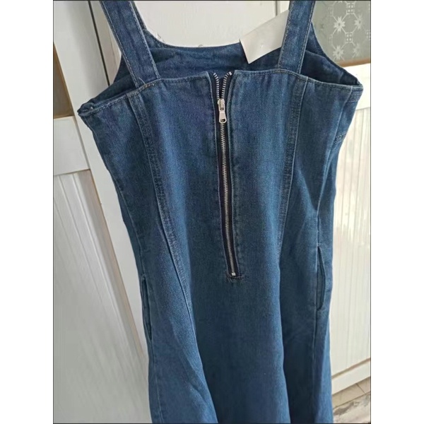 Đầm Yếm Bò Chữ A