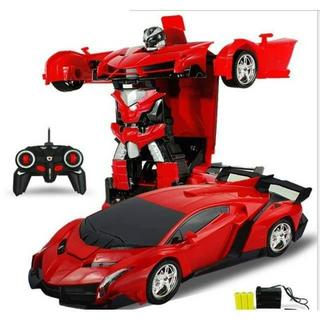 Xe oto điều khiển từ xa biến hình thành robot