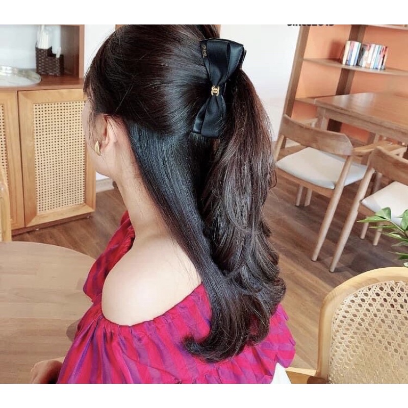 Kẹp dọc tạo phồng tóc c ha nel cao cấp