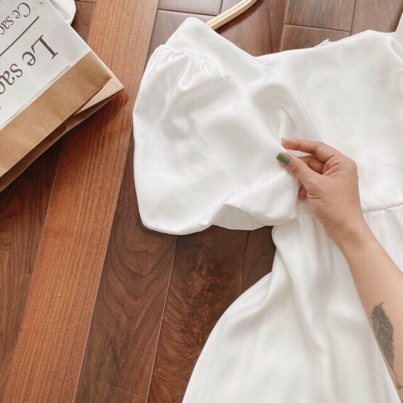 Đầm baby doll tay phồng cổ vuông rất dễ thương