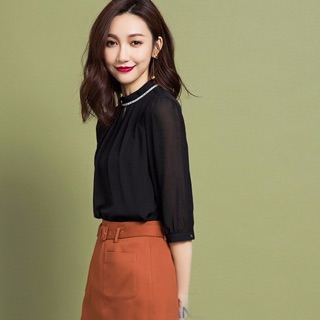 ÁO TAY LỬNG XẾP LY CỔ ĐÍNH ĐÁ