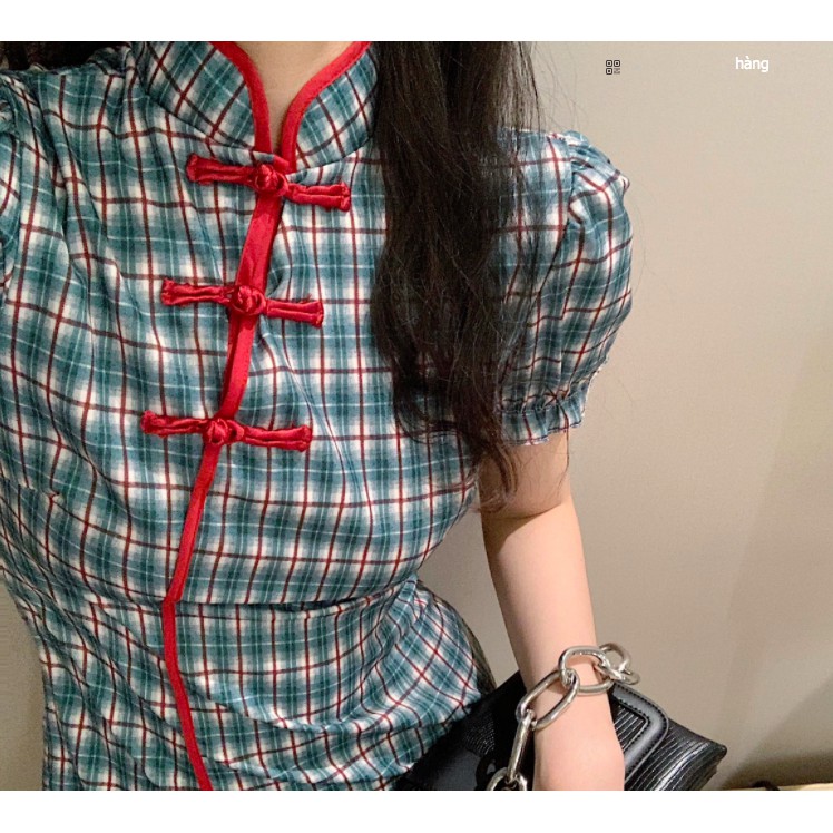 Sườn xám cách tân caro mới