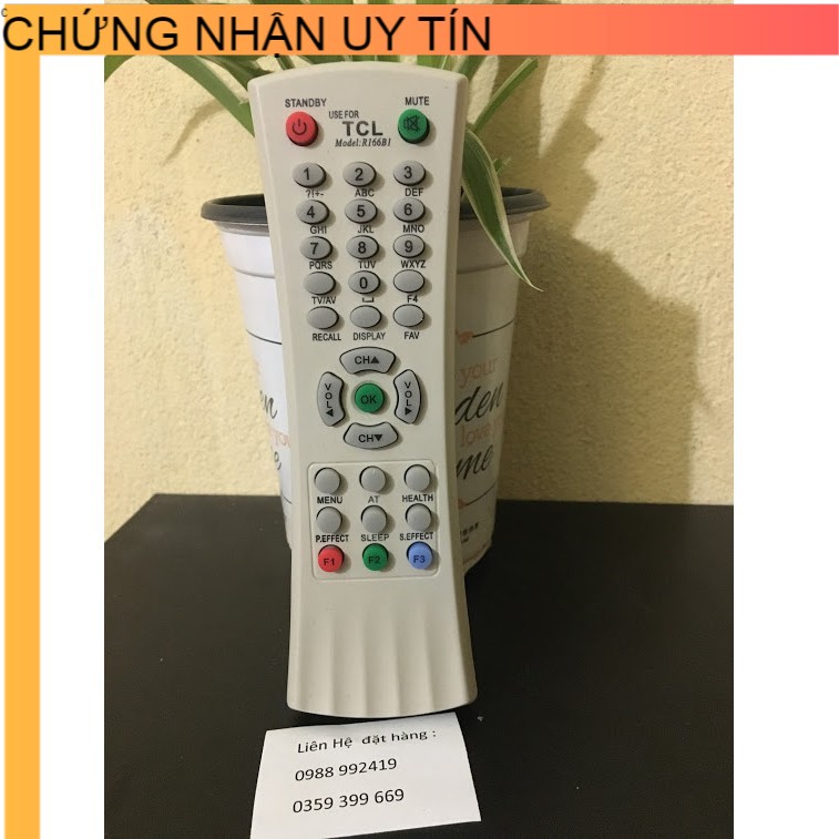 Điều khiển tivi TCL dầy cong cổ ngày xưa .tặng kèm pin AA