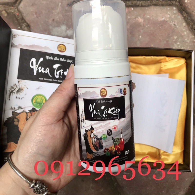 Tinh dầu thảo dược Vua kiện khớp xoá tan mọi cơn đau về xương khớp