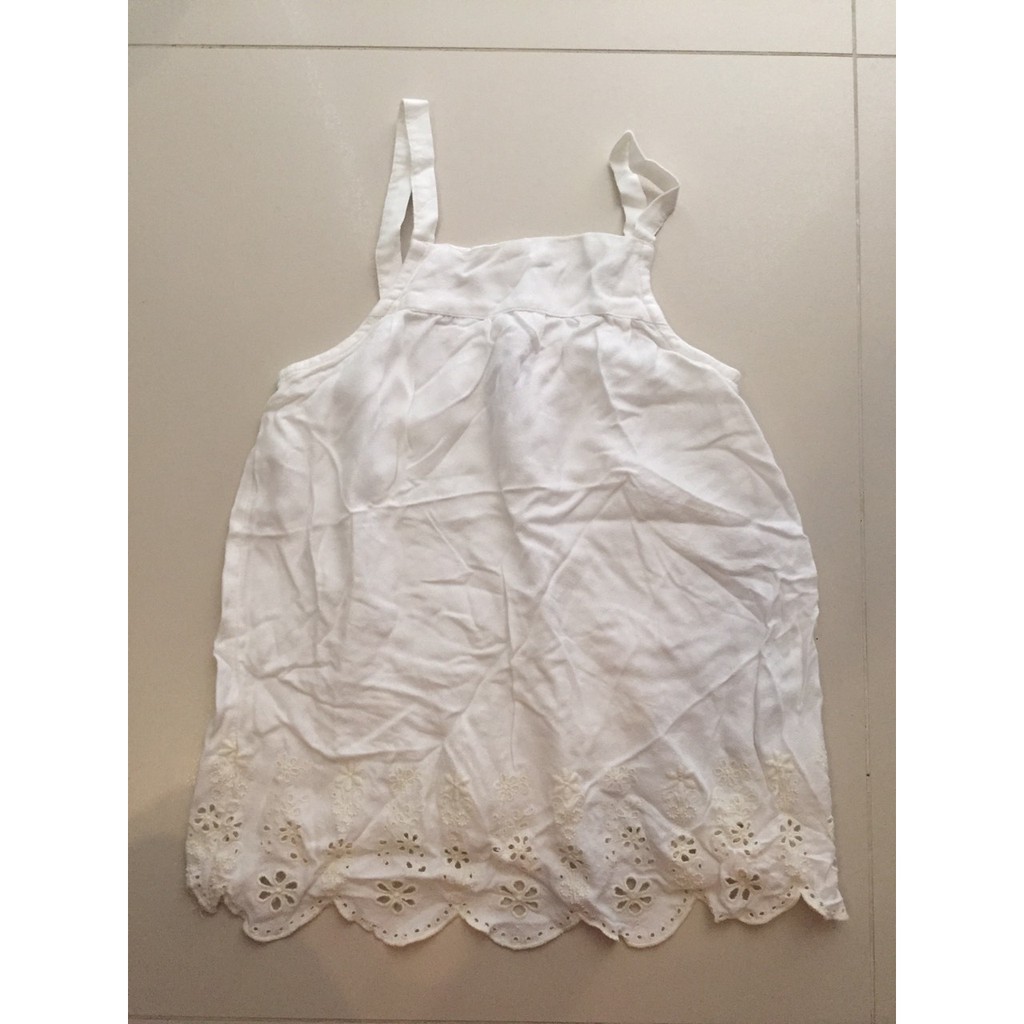 Áo dây Old Navy cho bé 8 tuổi
