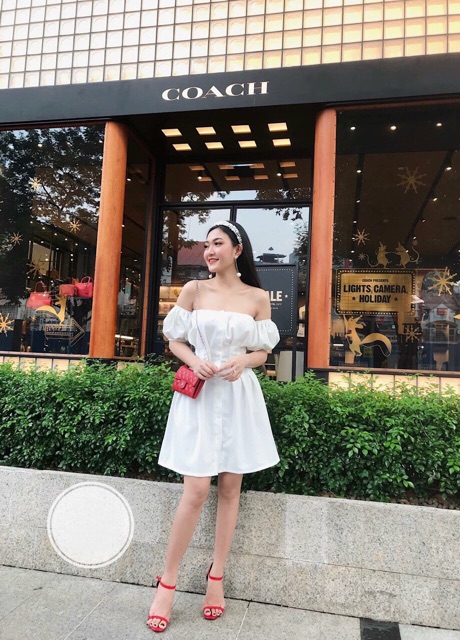 Đầm trắng bệt vai li eo dáng xòe xt