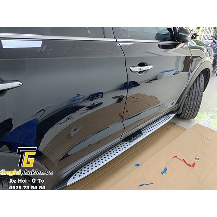 Hyundai Tucson 2016-2020 - Bệ lên xuống xe, bậc dẫm chân cho ô tô