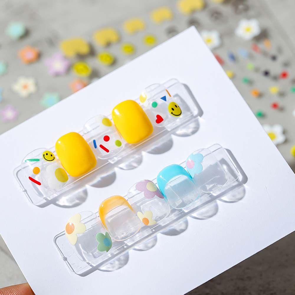 Sticker Dán Móng Hoạ Tiết Hoạt Hình