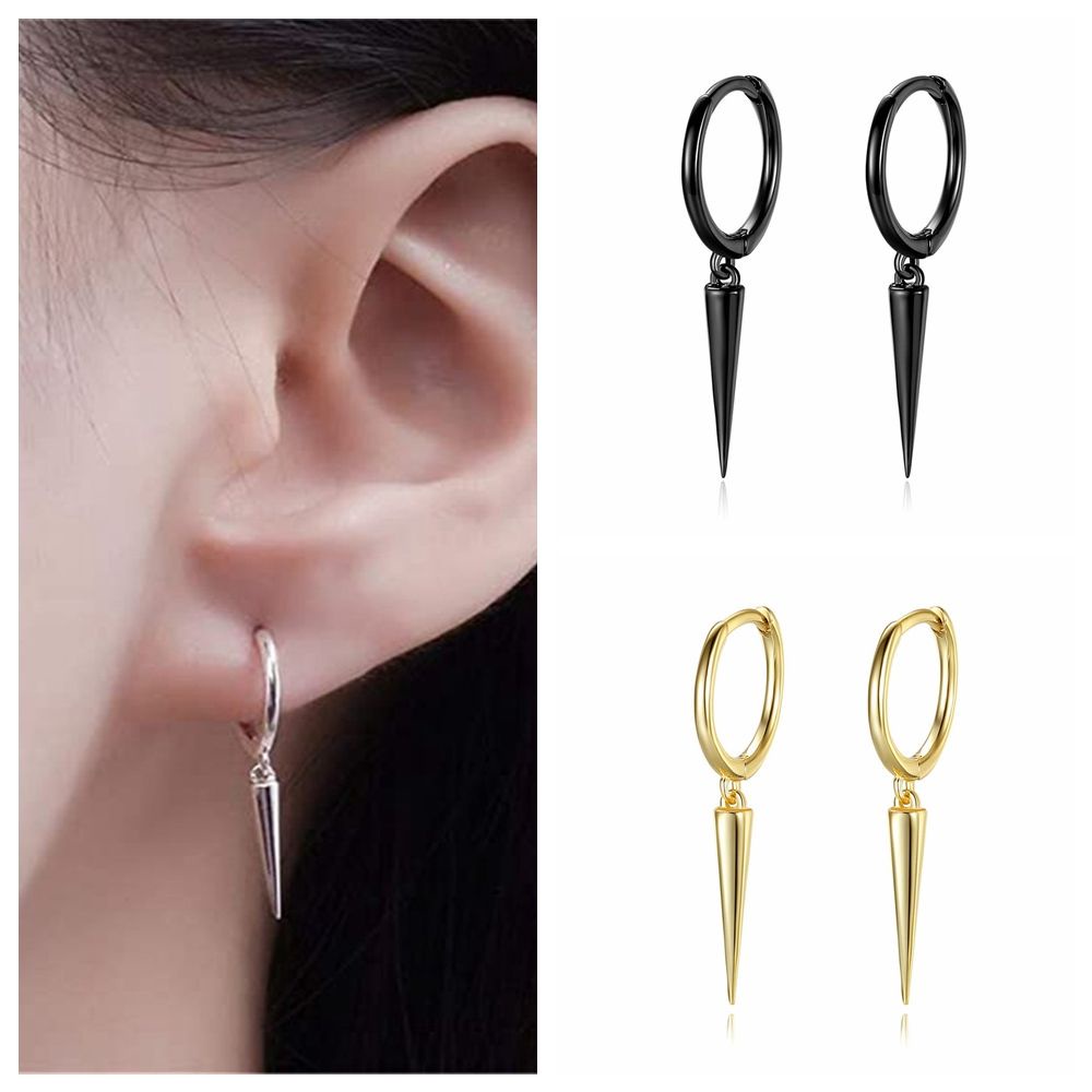 Bông Tai Dạng Kẹp Dáng Dài Đính Đinh Tán Phối Tua Rua Phong Cách Gothic Thời Trang