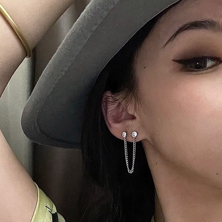 Khuyên Tai Bông Tai Nữ Dáng Dây Đính Đá Nhân Tạo Xỏ 2 Lỗ Thép Titan Không Gỉ C02