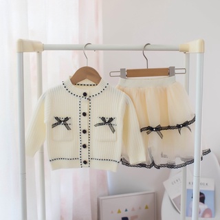 Set váy siêu đáng yêu cho bé