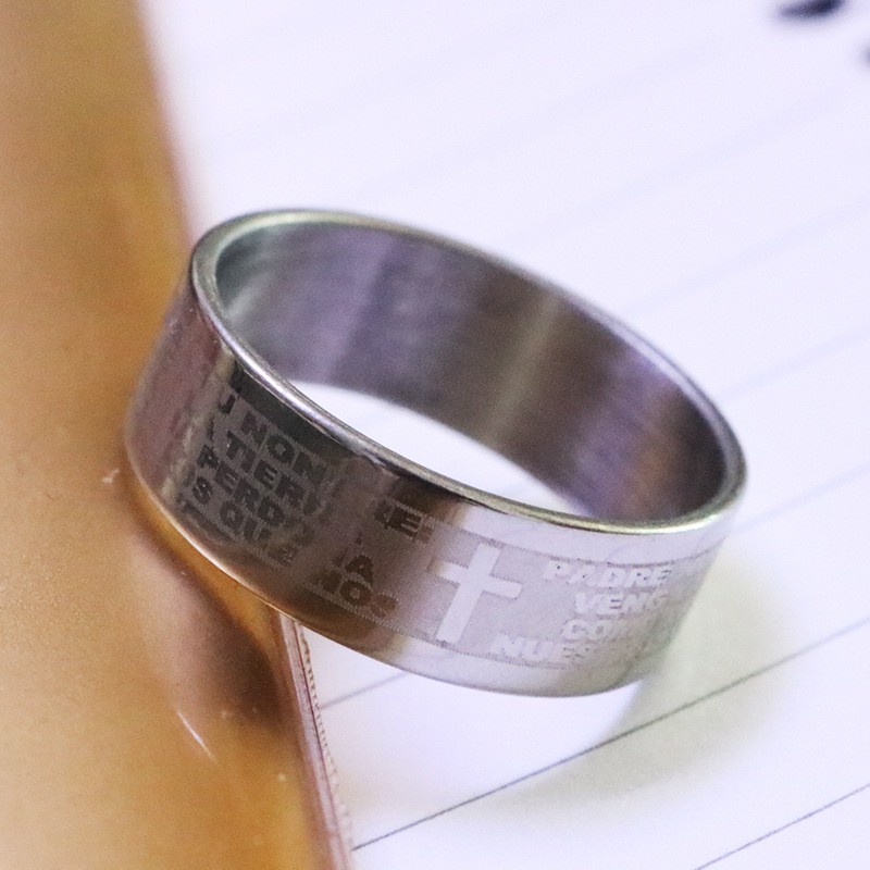 nhẫn titan thép y tế chữ thập cho nam và nữ