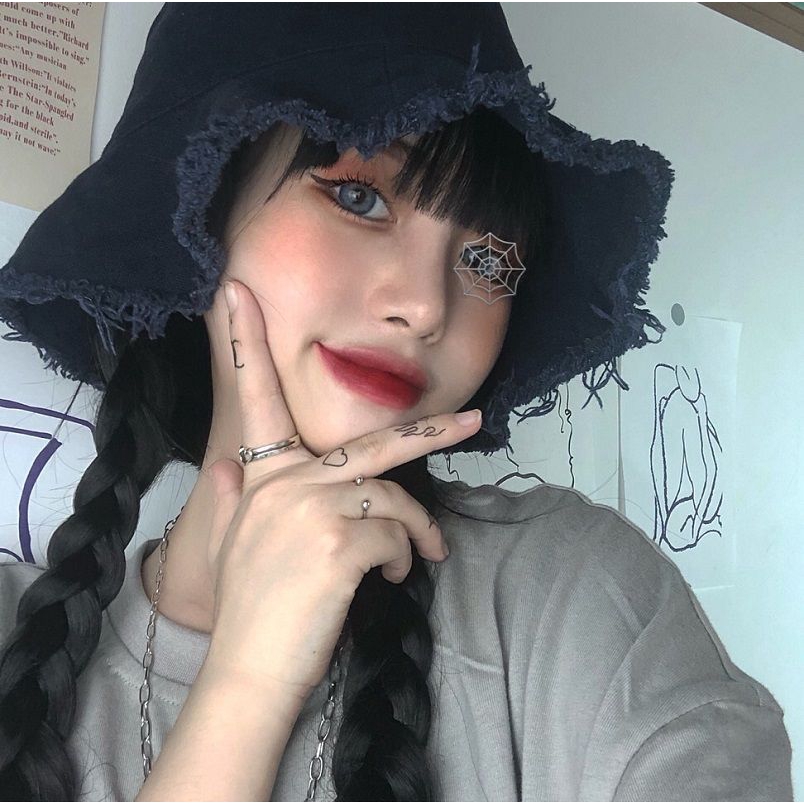 Mũ tai bèo vành rộng in chữ thời trang dành cho nữ