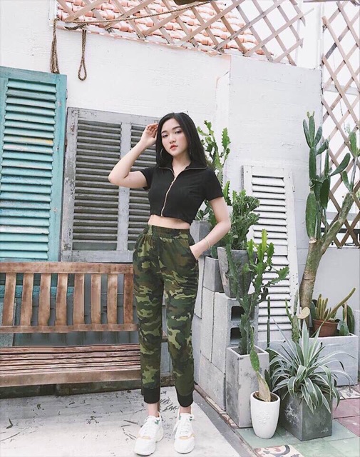 Set áo croptop+quần lính