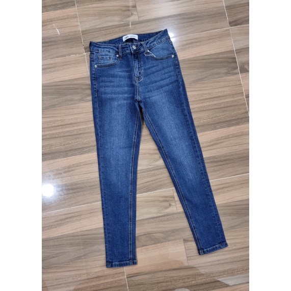 Jeans cao cấp mặc Tết  Q990T1