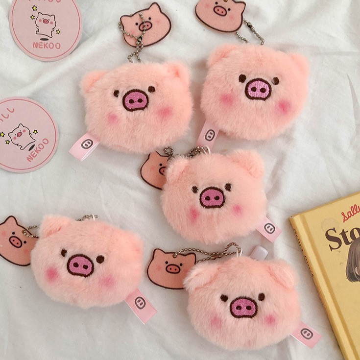 Huy Hiệu Cài Áo Hình Chú Heo Đáng Yêu B715