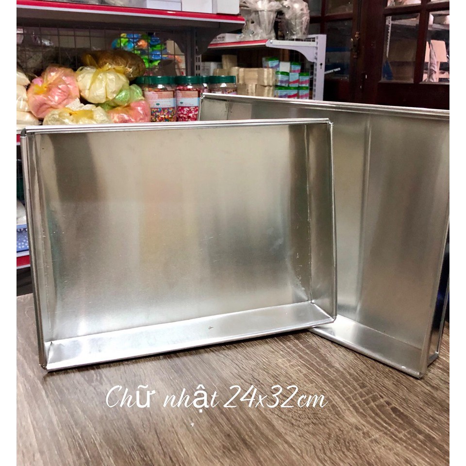 Khuôn nhôm chữ nhật gò 24*32cm (24,5*32*5 cm)