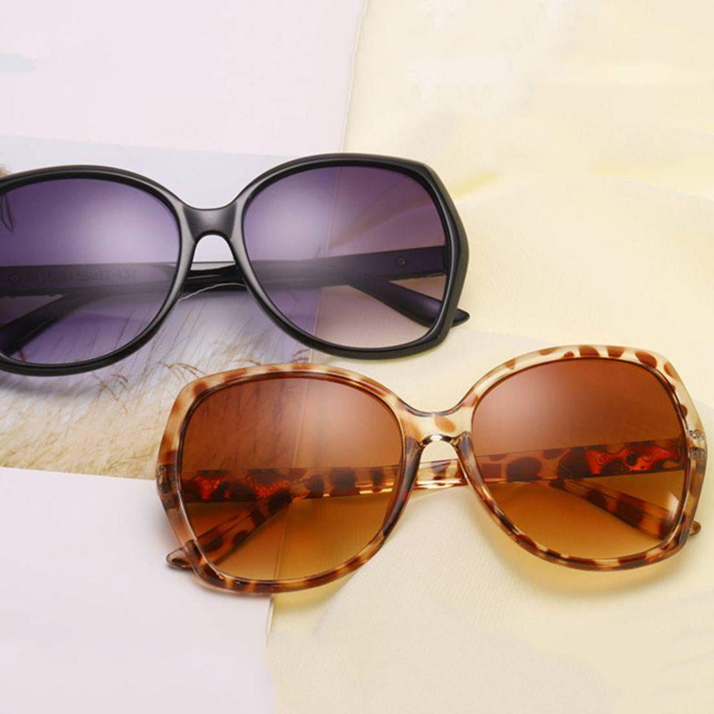 Kính Mát Tròng Màu Gradient Sang Trọng Chống Tia UV400 Thời Trang Cho Nữ