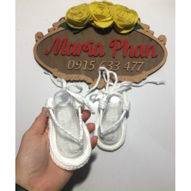 Giày sandal len trắng