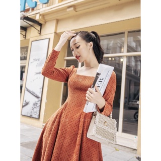 Váy nhung chấm bi - v99