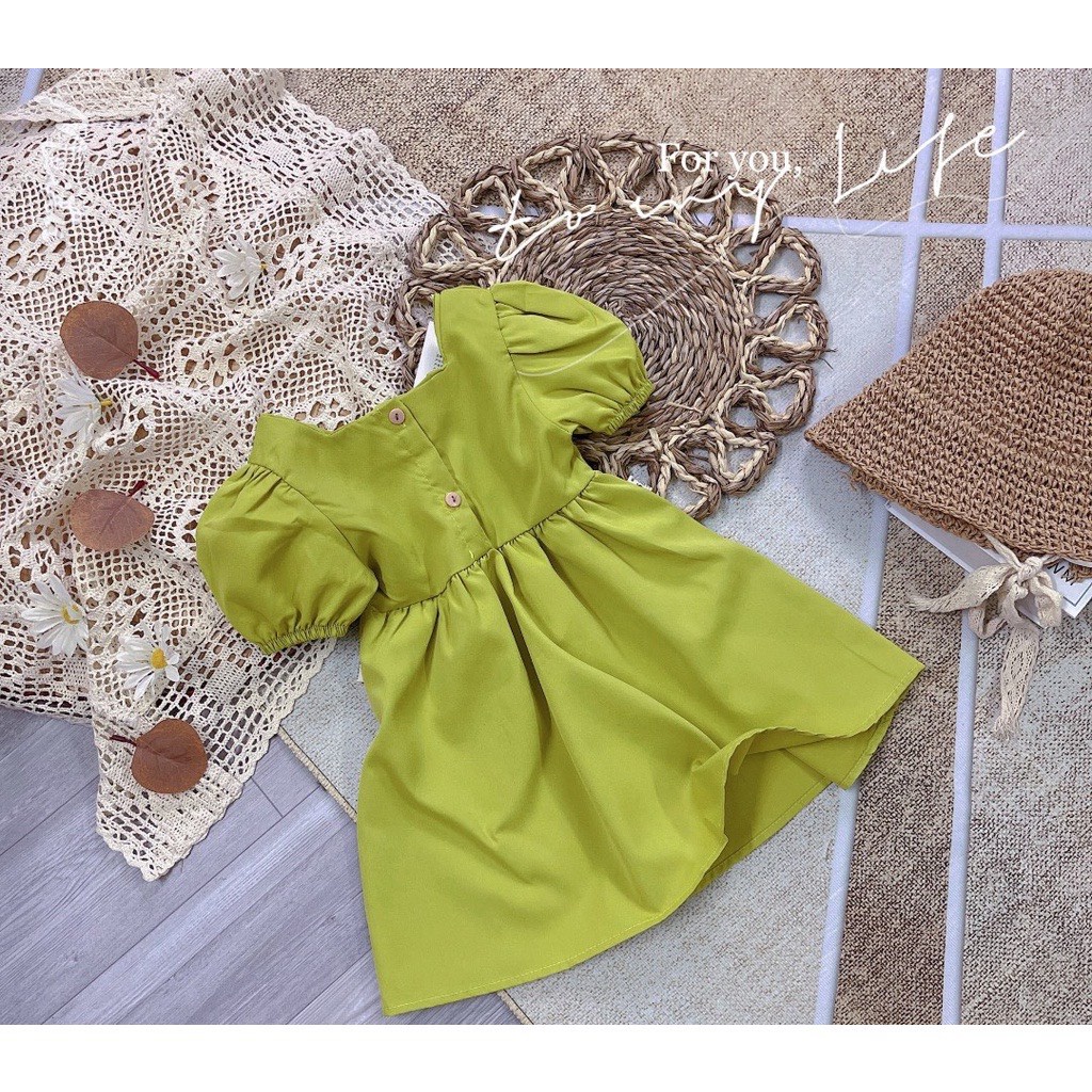 Váy bé gái màu xanh cốm tay bồng cúc sau kiểu dáng vintage cho bé gái Bm_babyshop68