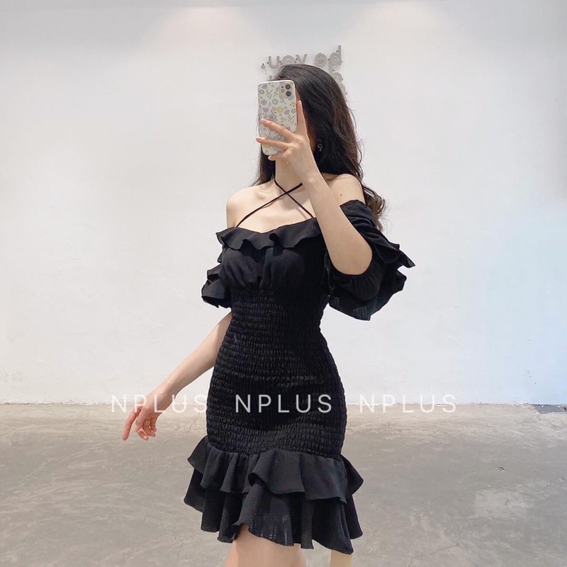 Đầm ôm body nhún bèo trễ vai