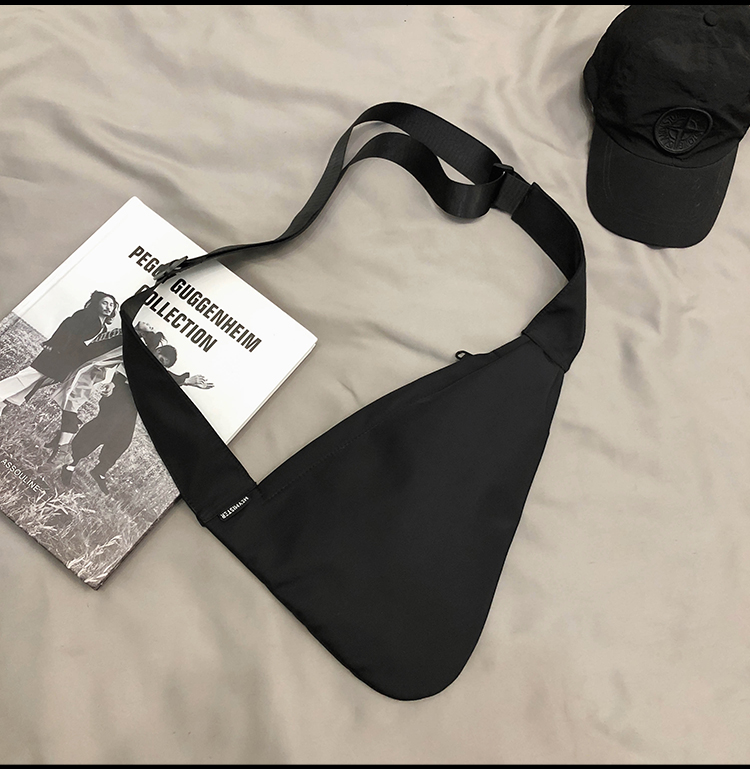 Túi đeo chéo ngực phong cách Hàn Quốc thời trang năng động cho nam
