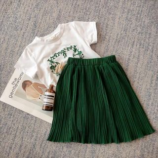 Set áo và đầm quảng châu