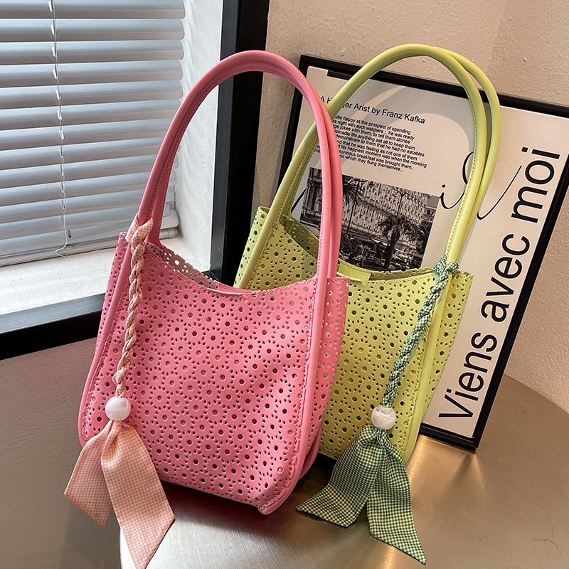 IELGY Túi Đeo Vai Cỡ Lớn Đục Lỗ Rỗng Thời Trang Cho Nữ