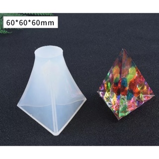 [ORDER] Khuôn silicon hình chóp tam giác
