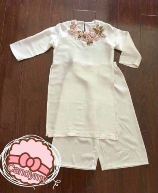 Áo dài nguyên bộ kèm mấn) đội cho bé gái