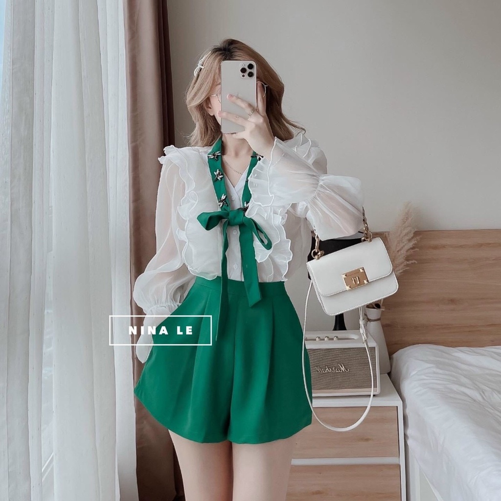 Sét Đồ Bộ Thời Trang Nữ Thanh Lịch, Áo Dài Tay Phối Voan Bèo Cổ Kết Hợp Với Quần Short (Áo Có Lót Trong & Phụ Kiện Thật)