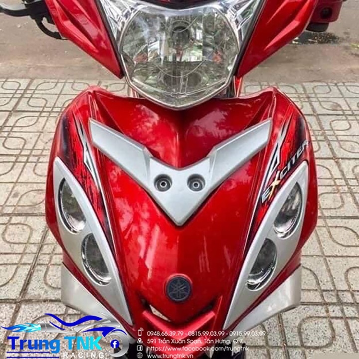 Mặt nạ chữ V gắn exciter 2010.