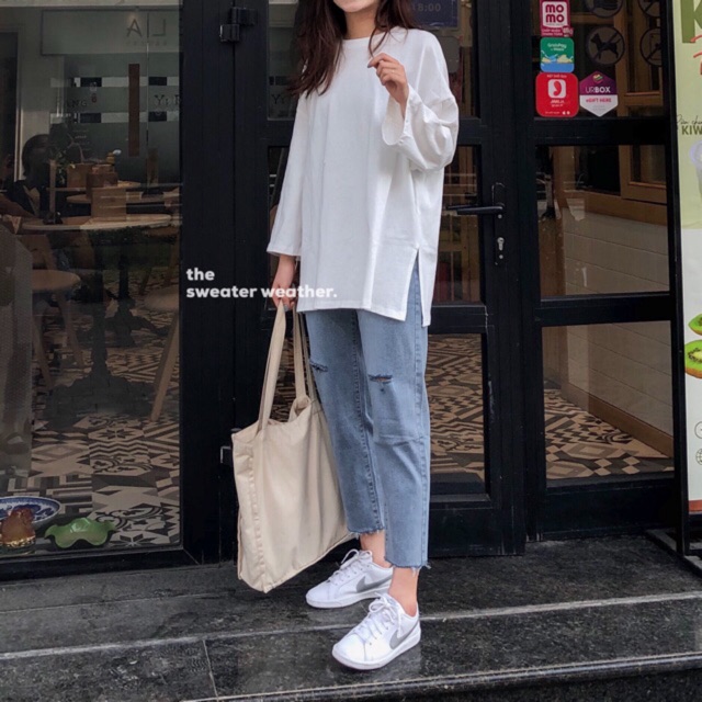 Quần bò baggy rách gối gân chéo