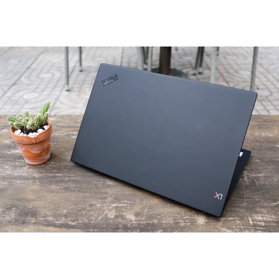 Máy Tính Thinkpad X1 Carbon Gen 6 (Core i5-8250U, Ram 8Gb, SSD 256Gb, MH 14" FullHD 1080 IPS)