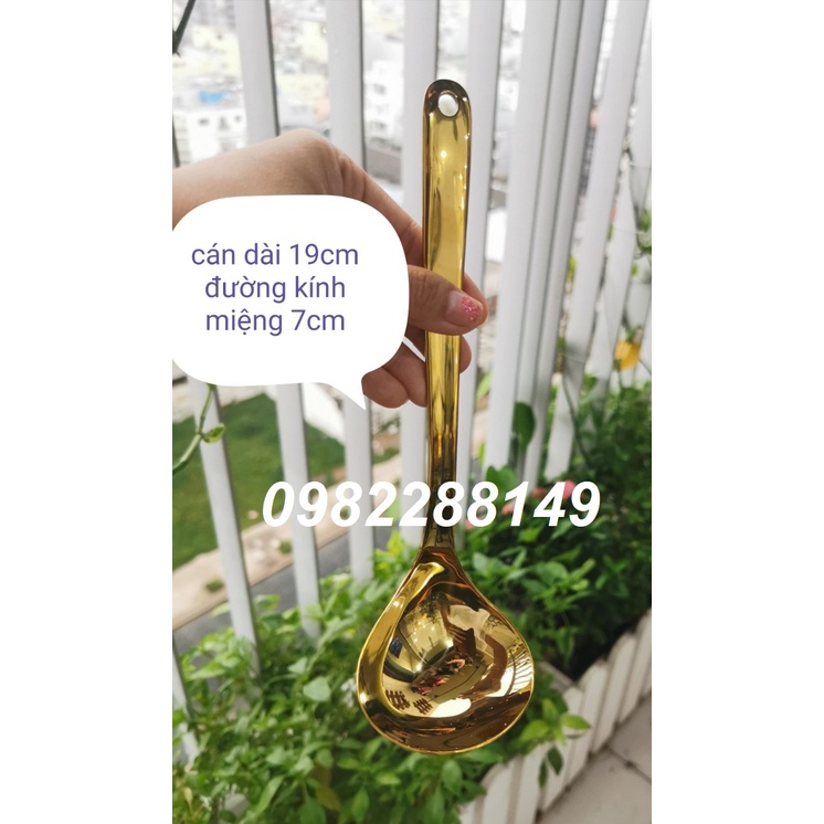 VÁ,DAO,MUỖNG,NĨA INOX 304 MẠ VÀNG SANG TRỌNG.
