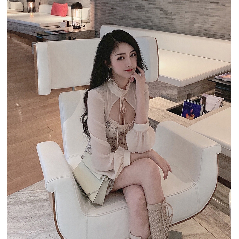 (Sẵn)Váy/đầm Retro khoét ngực phối tay voan (Ảnh thật) | BigBuy360 - bigbuy360.vn
