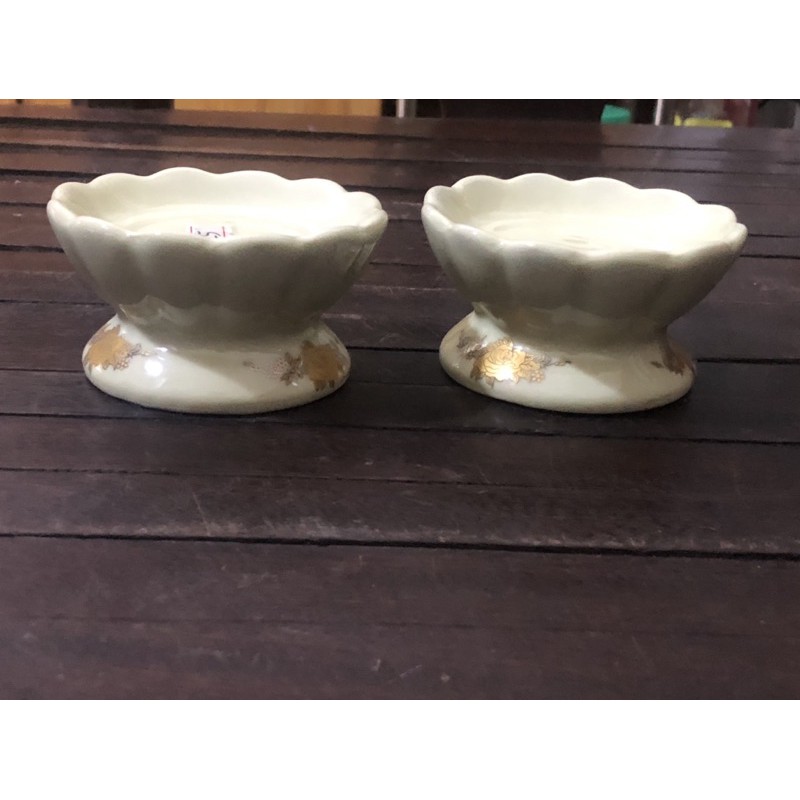 Chân Nến Thờ Men Vàng