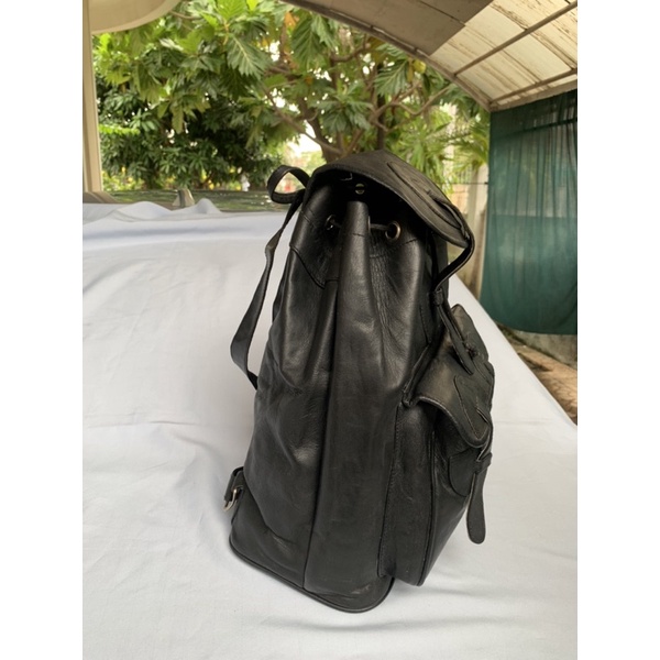 Túi chuẩn si. Túi qua sử dụng. Khách vui lòng xem hình nếu muốn biết thêm thông tin sản phẩm mời khách vô chat . Thanks.