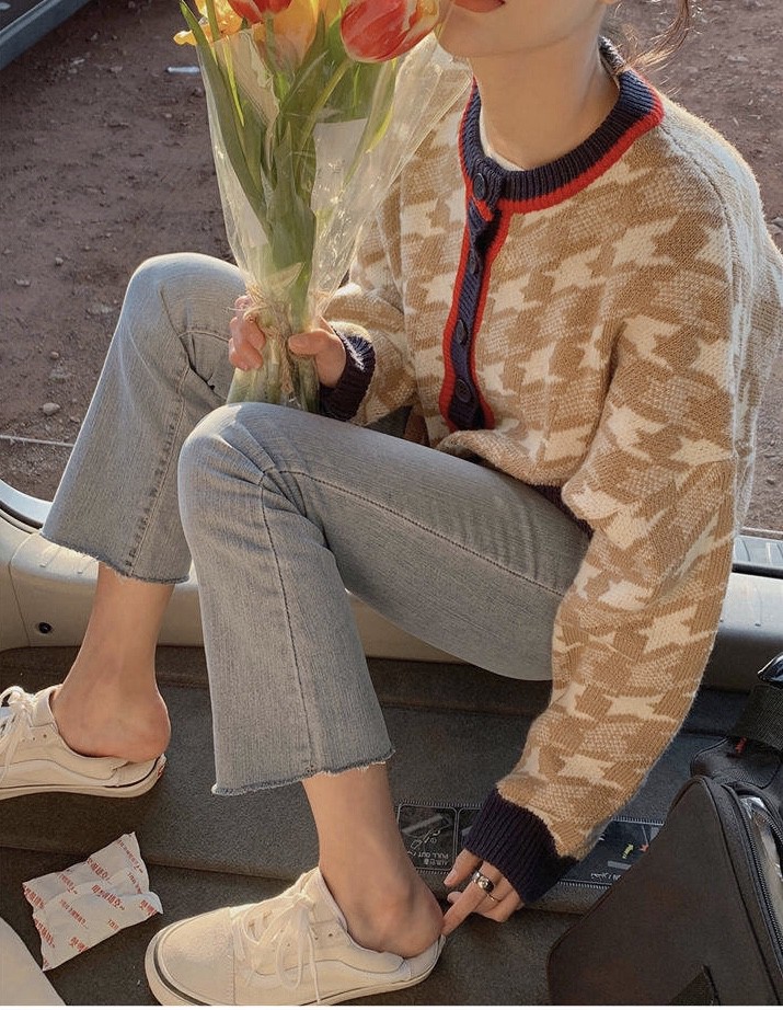 【 At 】 Áo Cardigan dệt kim dáng rộng màu sắc tương phản phong cách Retro Hàn Quốc | BigBuy360 - bigbuy360.vn