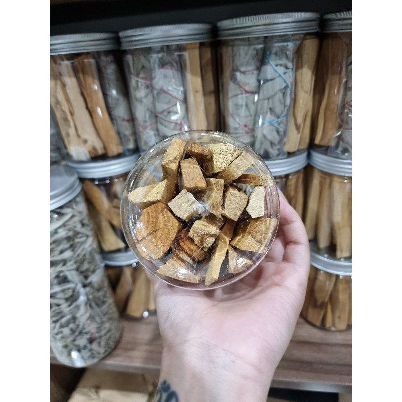 Sỉ Palo Santo hay còn gọi Gỗ Thánh Peru, Gỗ Trắc Xanh dùng thanh tẩy, xông nhà