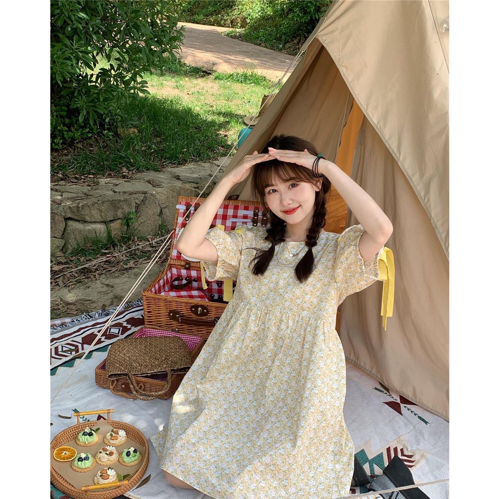 Đầm Tay Ngắn Cổ Chữ V Họa Tiết Hoa Nhỏ Thiết Kế Đơn Giản Hợp Thời Trang