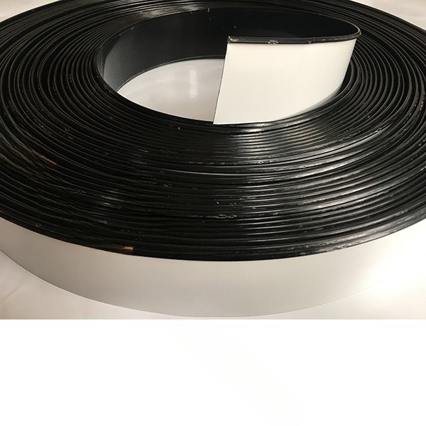 Gáy nhôm uốn chữ nổi, có gờ, màu đen - cuộn dài 50m